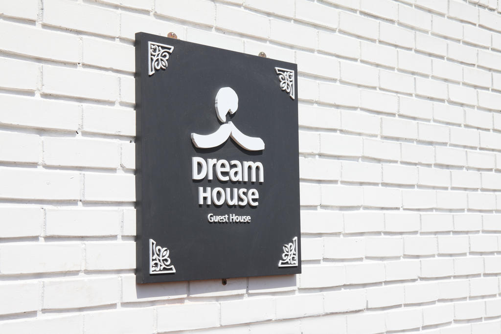 Hostel Dream House Seoul Exterior foto